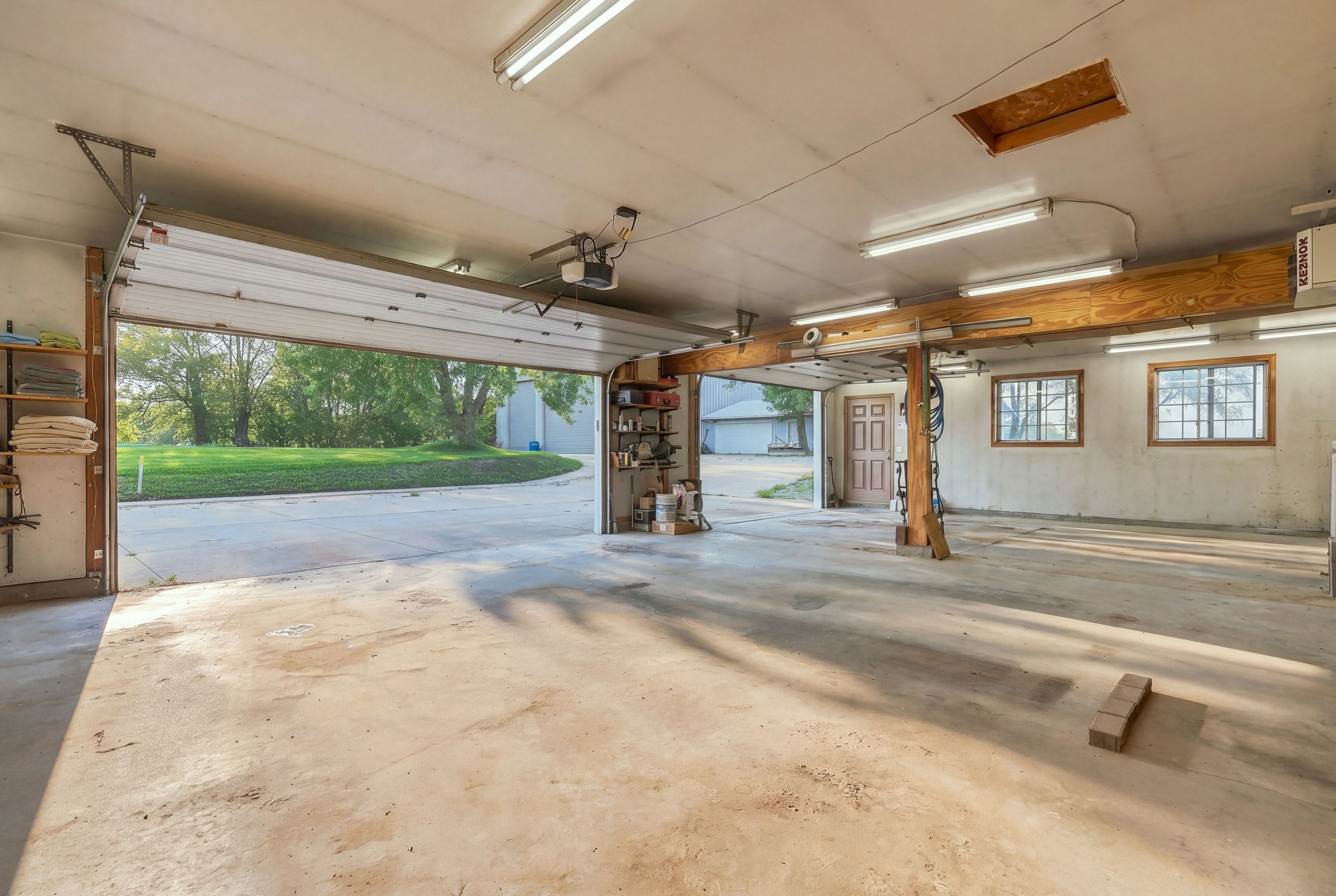 Listing Photo: 2960 160th St 0023-